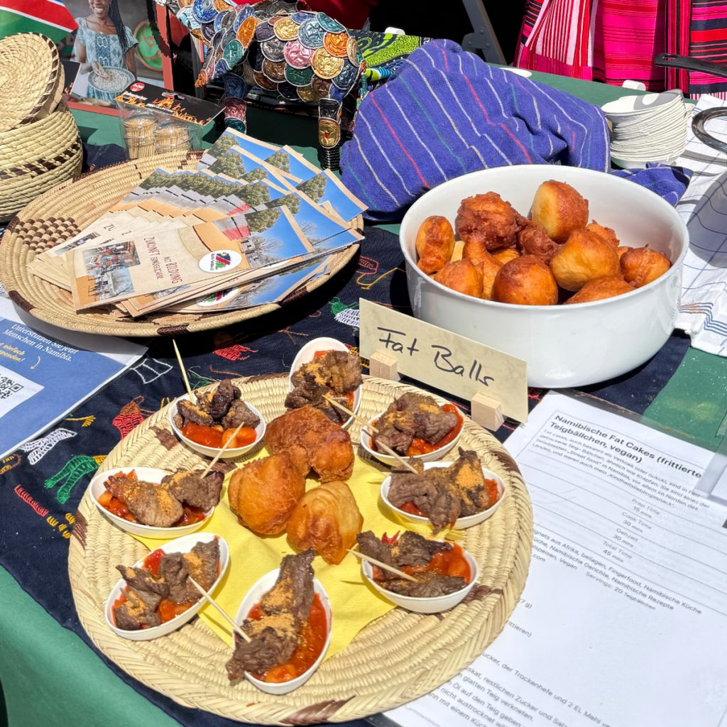 Kwafa Namibia e.V. präsentiert Namibia bei der Tafel der Nationen in Mannheim.